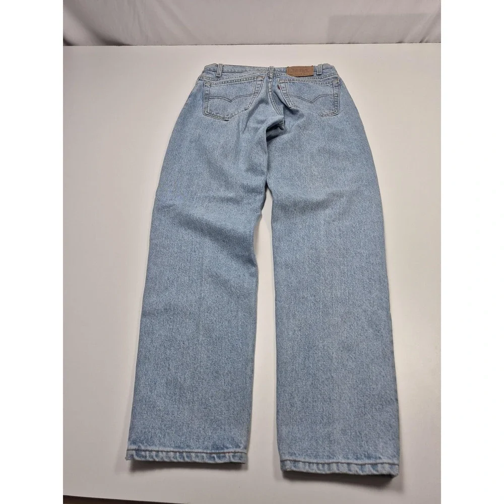 VTG Levis 550 Relaxed Fit Jeans Mens 32x32 Light Blue Tapered Denim USA 90s